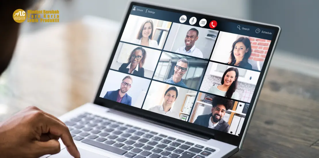 10 Keseruan Kelas Online Leadership Bersama Ainy Fauziyah