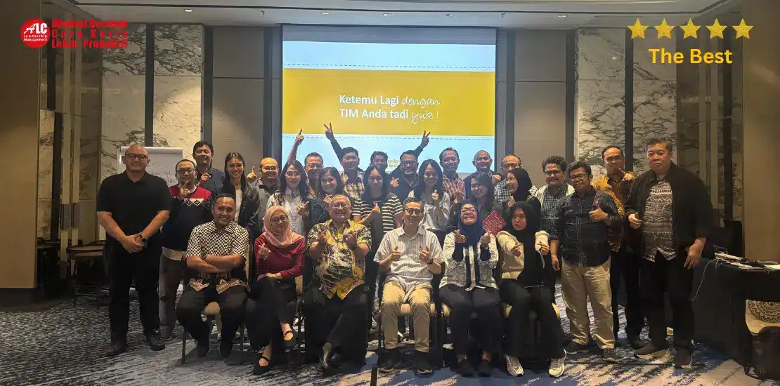Leadership Simulation and Capstone Project Melatih Kepemimpinan Lewat Praktik Nyata