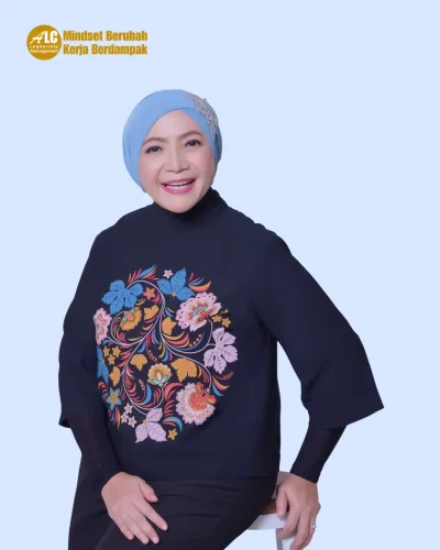 Motivator Perempuan ALC Leadership Management Ainy Fauziyah